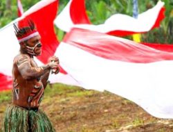 Mengapresiasi Rencana Pembagian 10 Juta Bendera Merah Putih di Papua