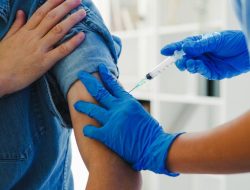 Vaksinasi Efektif Tangkal Penularan Covid-19