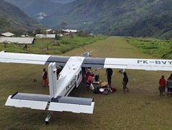 Tindak Tegas KST Papua Penyandera Pesawat Susi Air