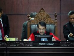 Khianati Rakyat, MK Ternyata Mampu Dipolitisasi Untuk Kepentingan Kekuasaan