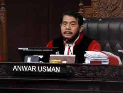 Putusan MK Terkait Batas Usia Capres dan Cawapres Tidak Memperhatikan Aspirasi Publik dan Berdampak Menurunnya Kepercayaan Publik