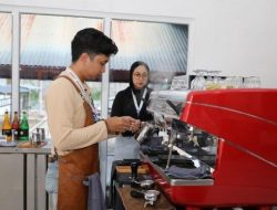 Dukung Perkembangan Industri Kopi Lokal, AMANAH Gelar Pertandingan Barista