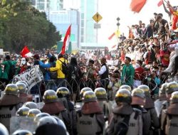 Tolak Provokasi Demo, Pemerintah Komitmen Selenggarakan Pilkada Sesuai Konstitusi