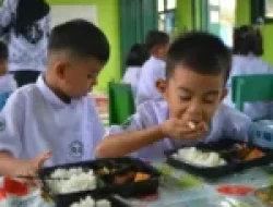Tokoh Adat Papua Nilai Program MBG Wujudkan Kesejahteraan Nyata